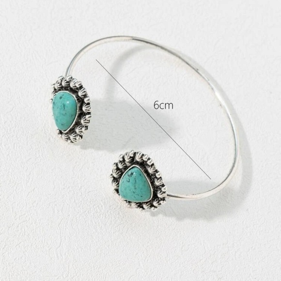 TURQUOISE Decor Cuff Bangle - Picture 2 of 3